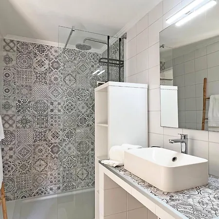 Casa Alice - By Junto Ao Mar *