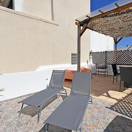 Casa Alice With Rooftop In By Junto Ao Mar Olhão